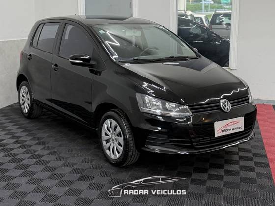 VOLKSWAGEN FOX 1.0 MPI TRENDLINE 12V FLEX 4P MANUAL